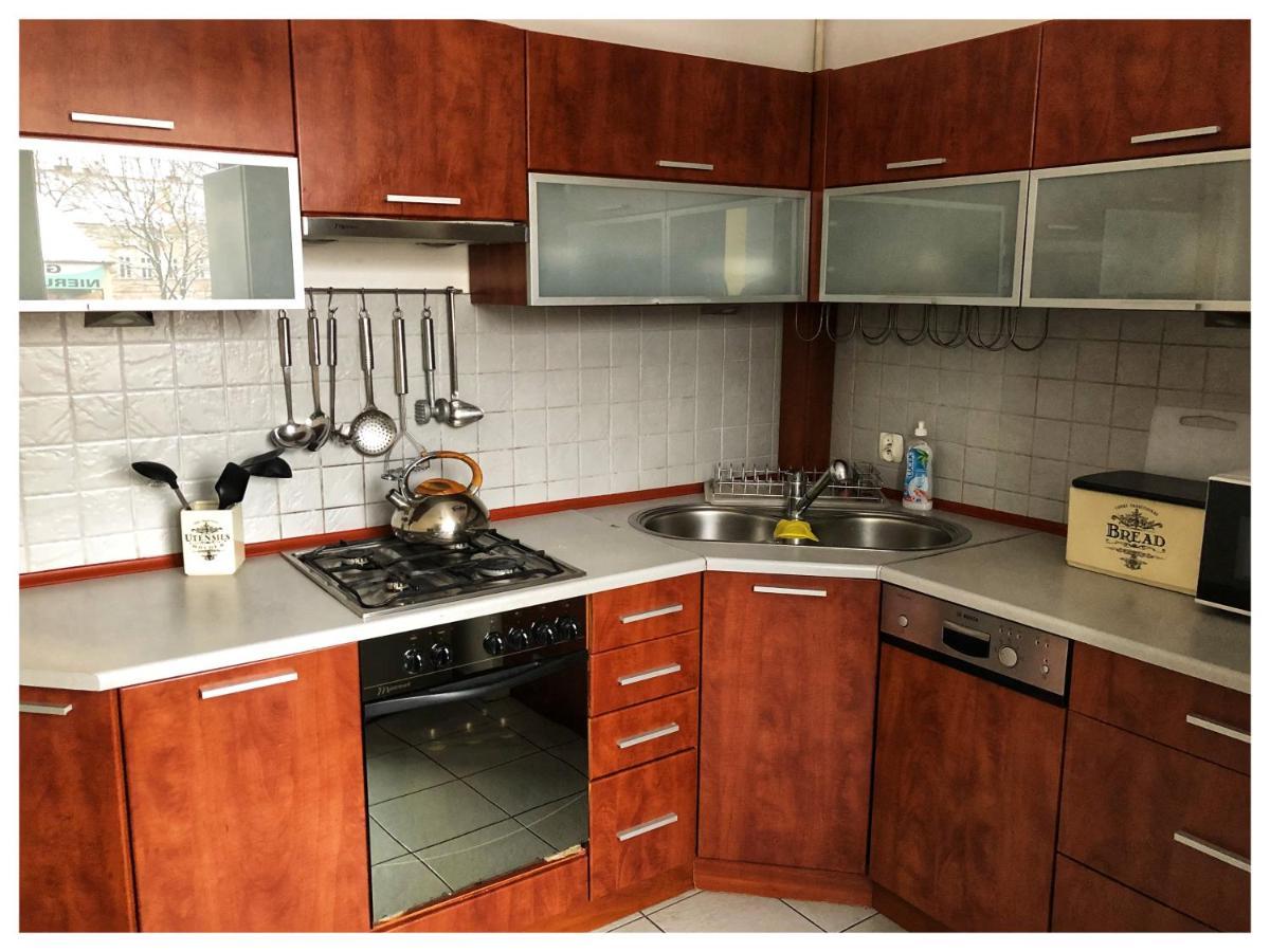 رشيشوف Kwadrat B&B Jalowego المظهر الخارجي الصورة