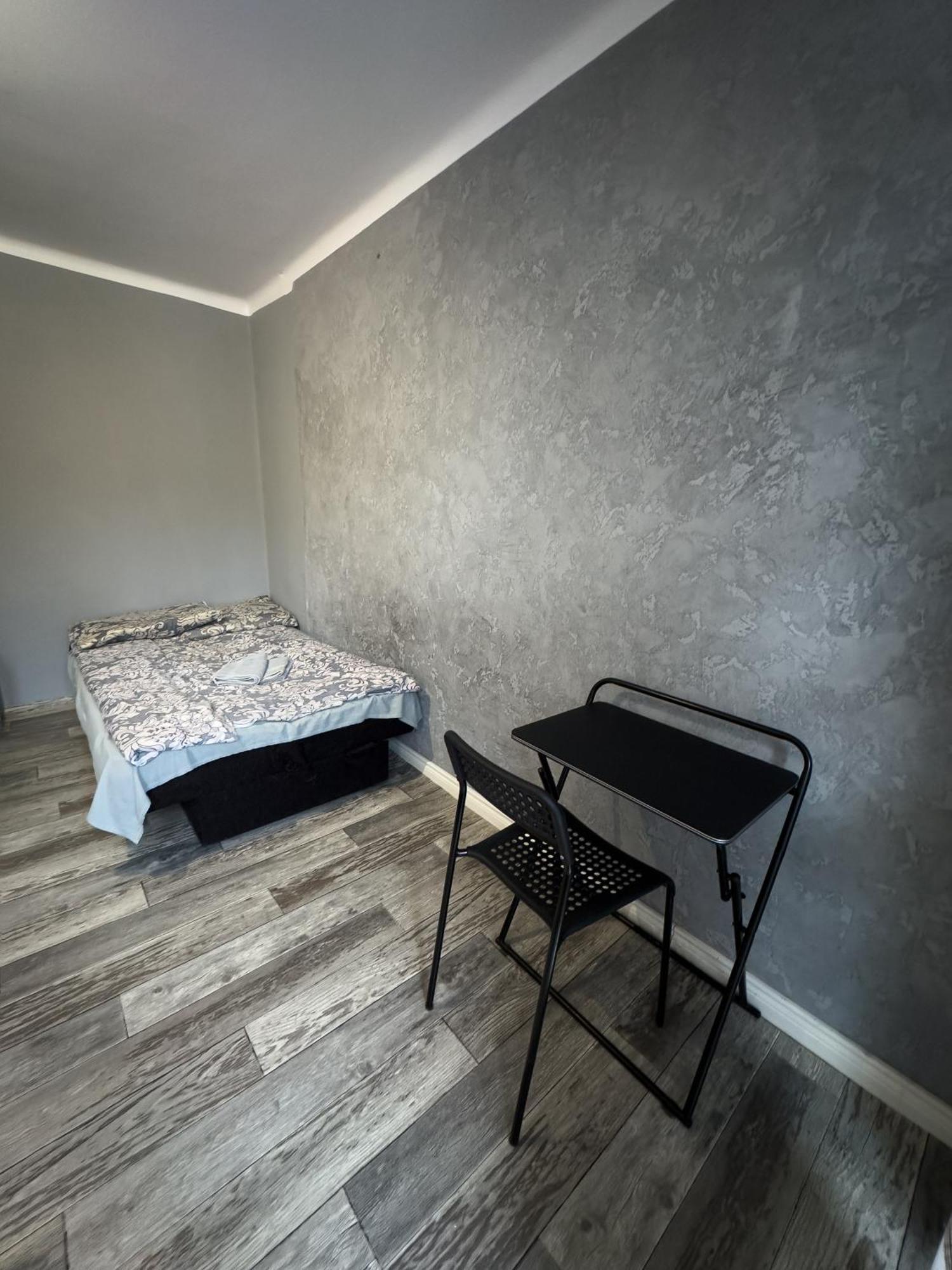 رشيشوف Kwadrat B&B Jalowego المظهر الخارجي الصورة